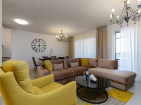Villa Nar